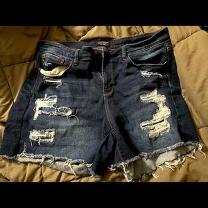 JUDY BLUE DISTRESSED SHORTS 2X